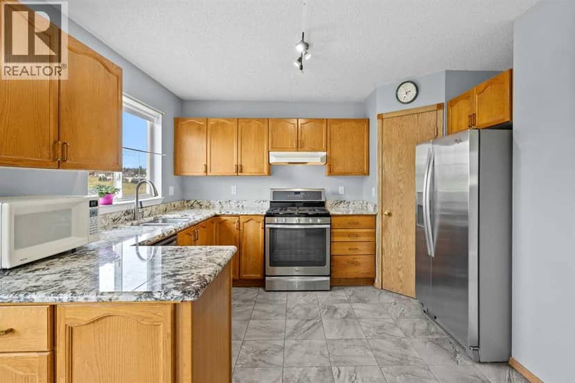 117 Hidden Spring Circle NW, Calgary, photo 7