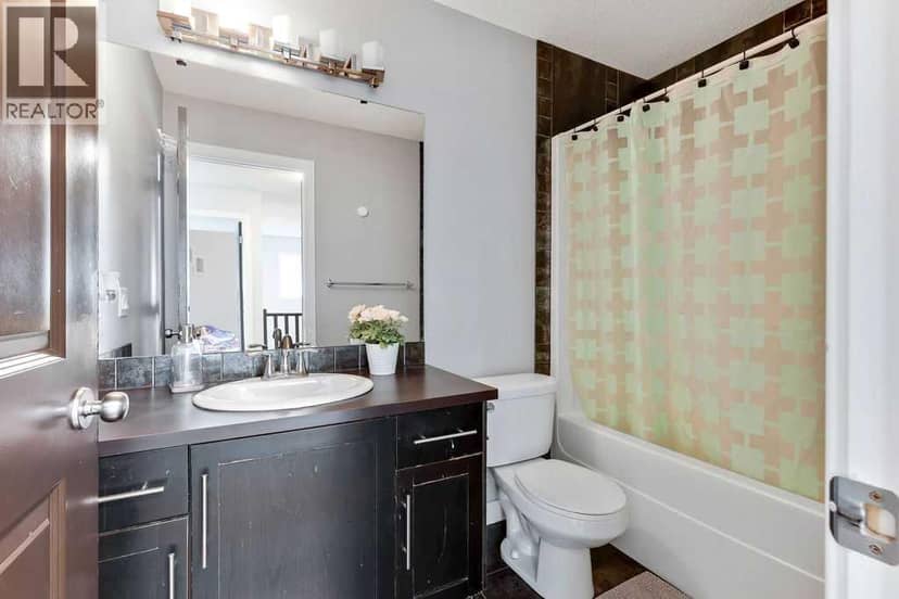 87 Brightonstone Passage SE — photo 16 of 35