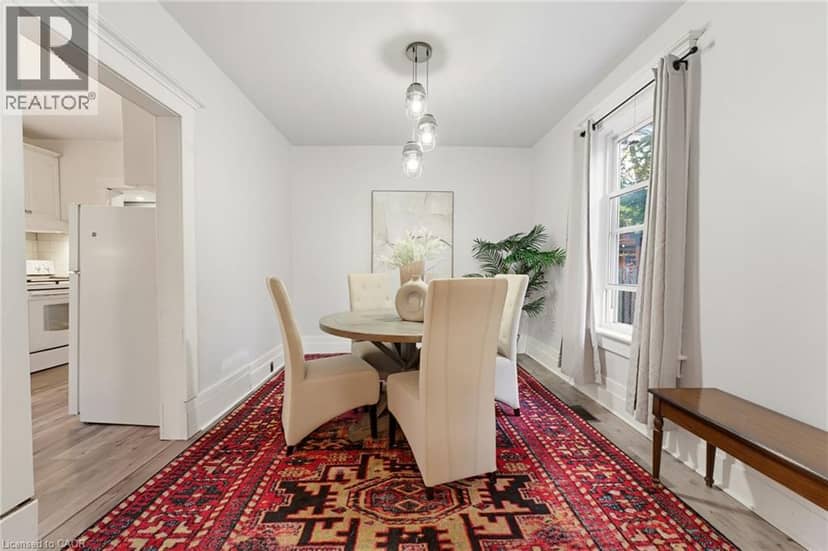 540 VINE Street — photo 9 of 38