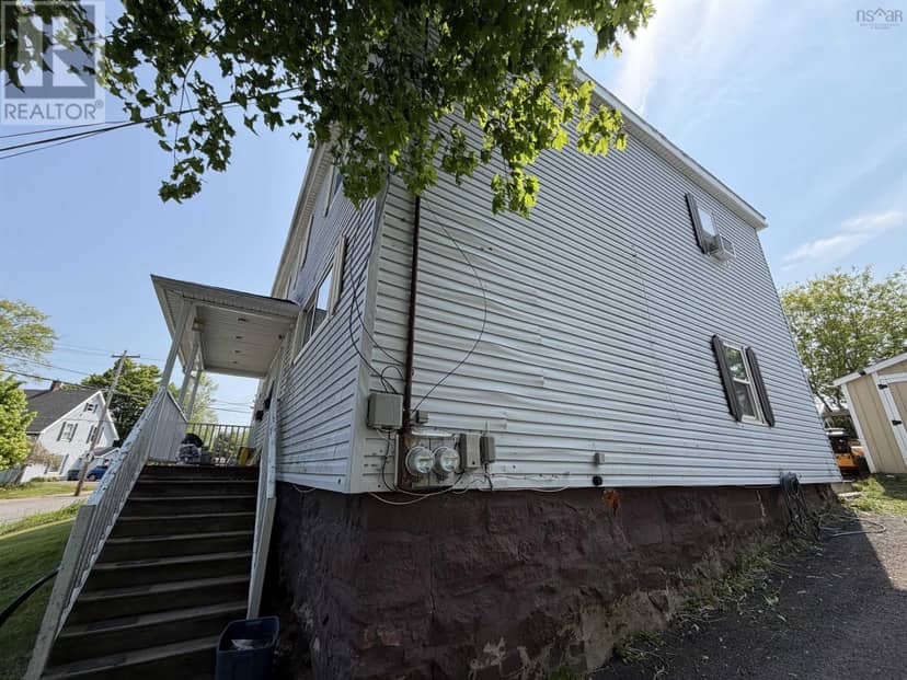 30-32 West Pleasant Street — photo 18 of 23