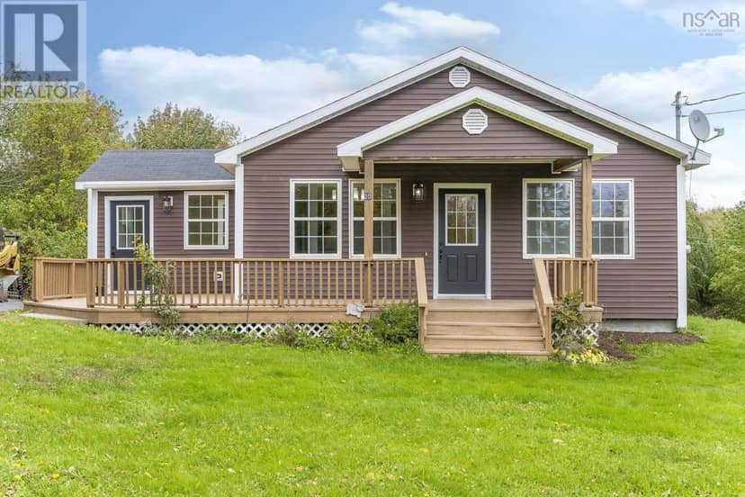 20 Beech Hill Road — photo 1 of 40
