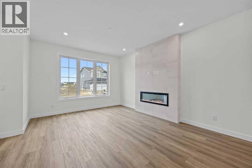 41 Hotchkiss Gardens SE, Calgary, photo 6