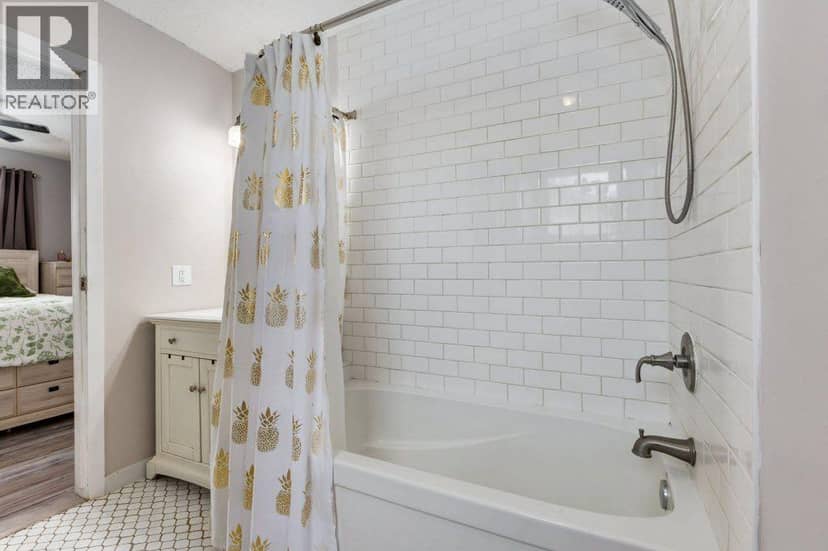 228 Deer Ridge Place SE — photo 17 of 40