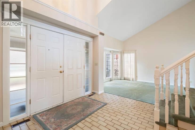 59 Stranraer Place SW, Calgary, photo 6
