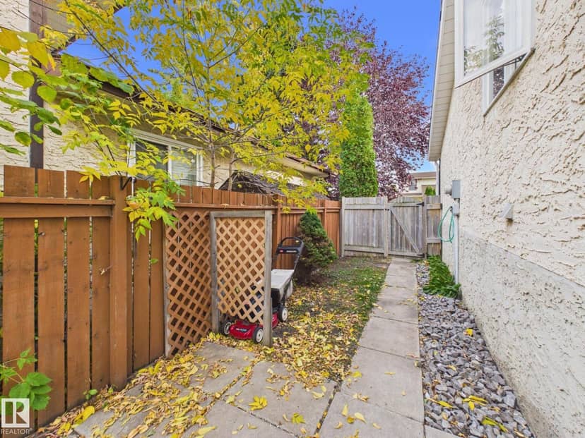 161 Kiniski CR NW — photo 34 of 40