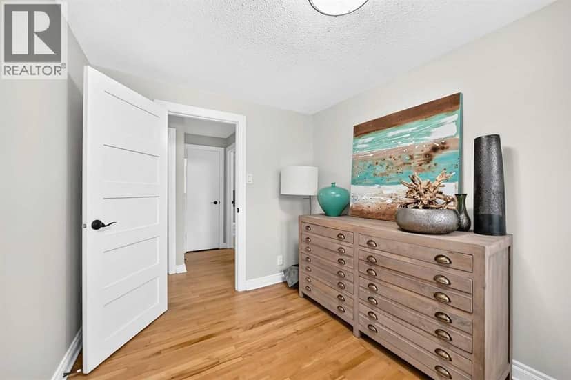 2275 Flanders Avenue SW — photo 22 of 40