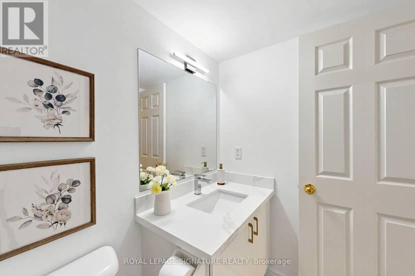 153 - 306 John Street — photo 21 of 36