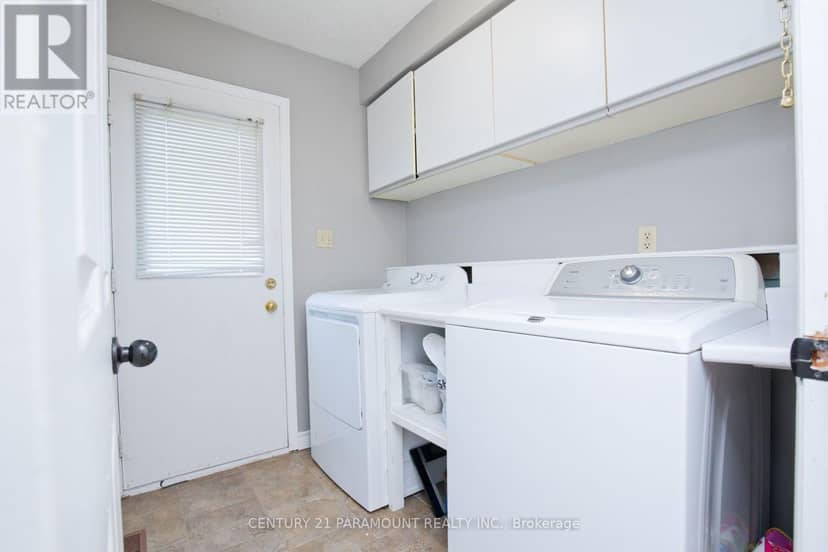 888 Sproule Crescent — photo 18 of 40