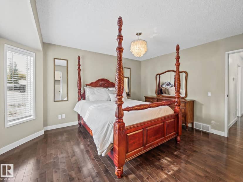 19 Darlington Dr — photo 17 of 40