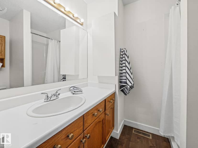 19 Darlington Dr — photo 22 of 40