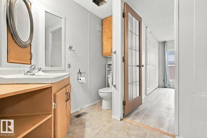 2664 Lakeview Dr NW — photo 26 of 40