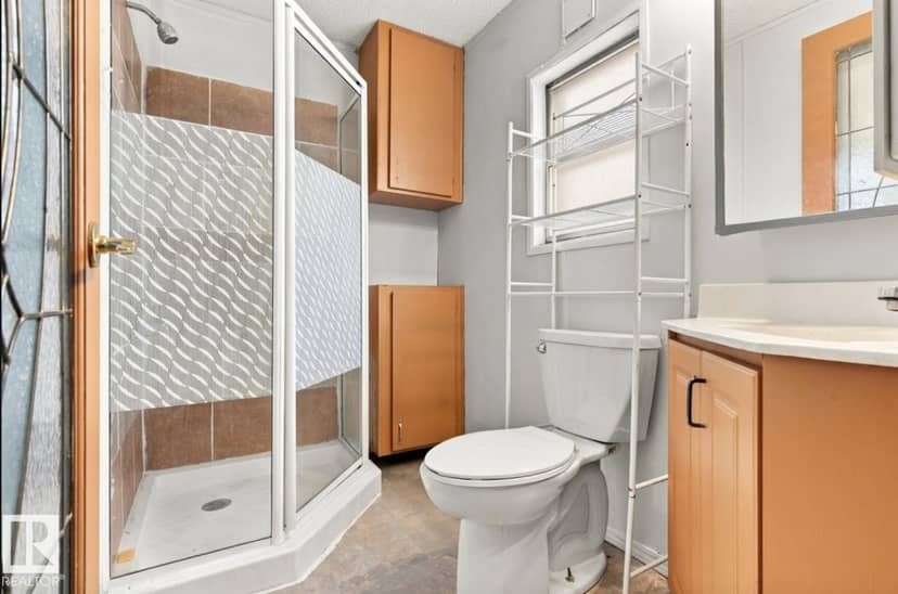 2664 Lakeview Dr NW — photo 34 of 40