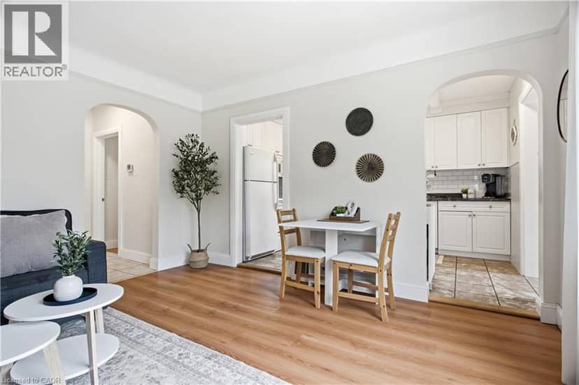 18 BIRCH Avenue — photo 18 of 37