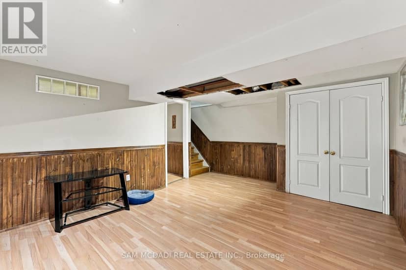 561 Tedwyn Drive — photo 17 of 25