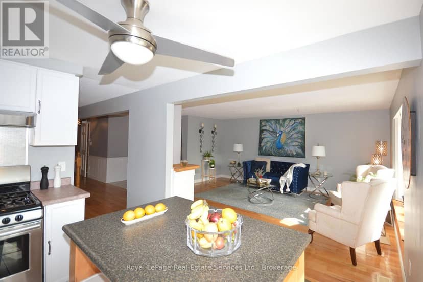 303 Grand Ridge Drive — photo 10 of 40