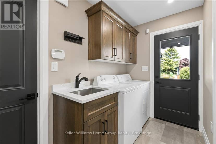 8 Stonefield Drive — photo 21 of 40
