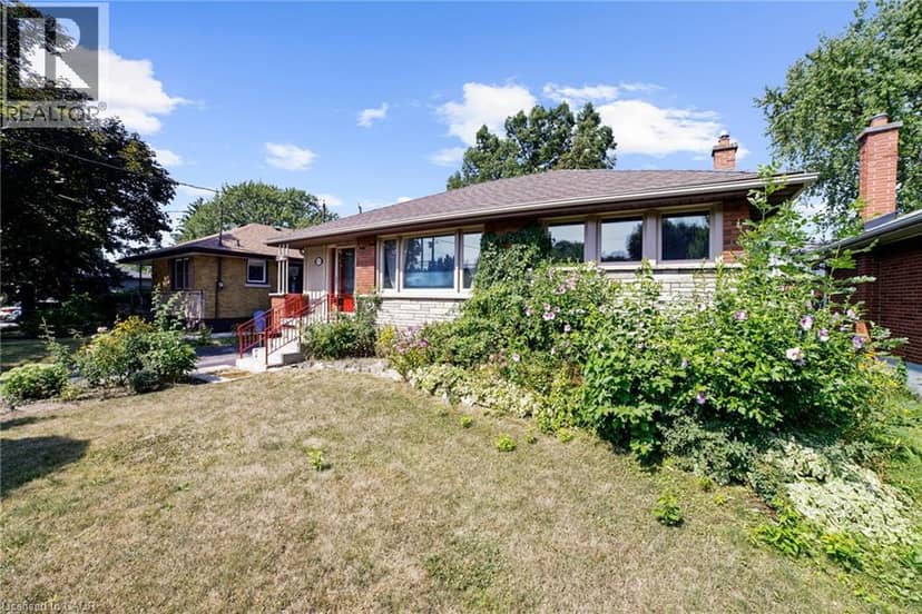 272 UPPER PARADISE Road, Hamilton