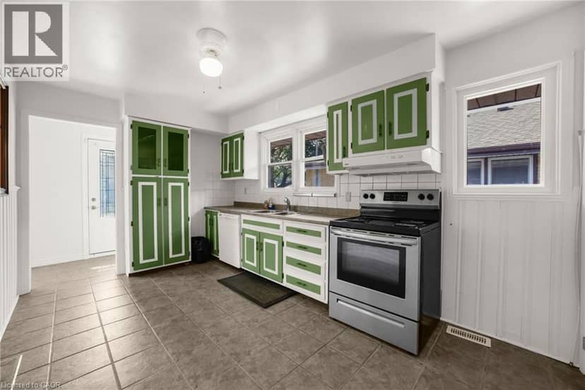 272 UPPER PARADISE Road — photo 9 of 24