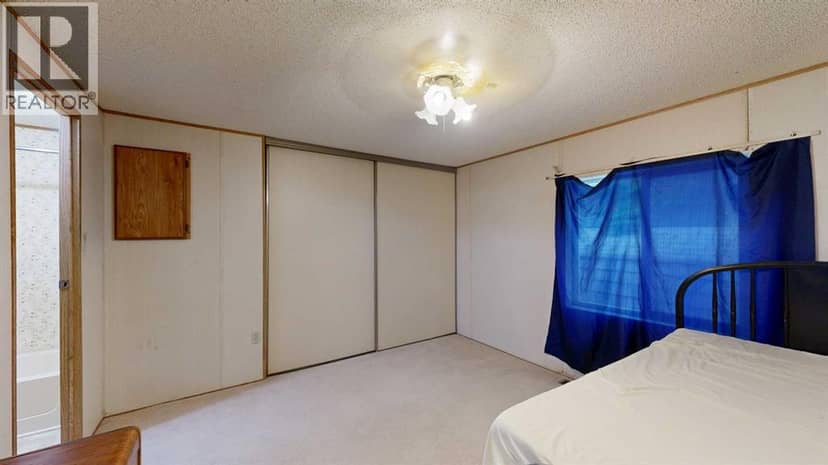 88 Hillpark Trailer Court, Whitecourt, photo 7