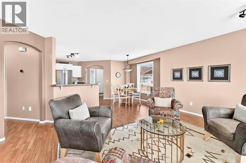 413 Jenkins Drive, Red Deer, photo 4