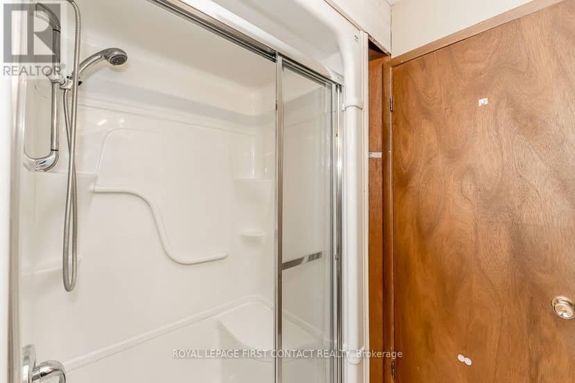 224 Christopher Street — photo 26 of 40