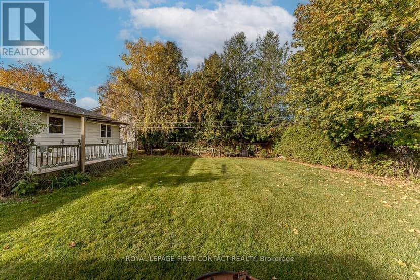 224 Christopher Street — photo 33 of 40