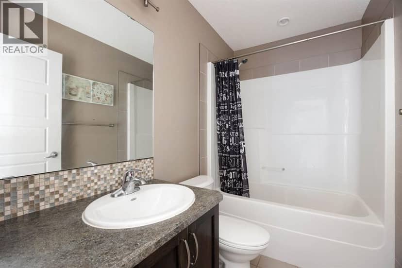 201 Snowy Owl Way, Fort McMurray, photo 8