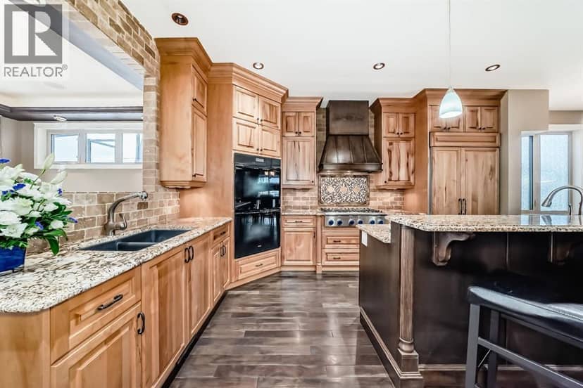 1108 Bellevue Avenue SE — photo 12 of 40