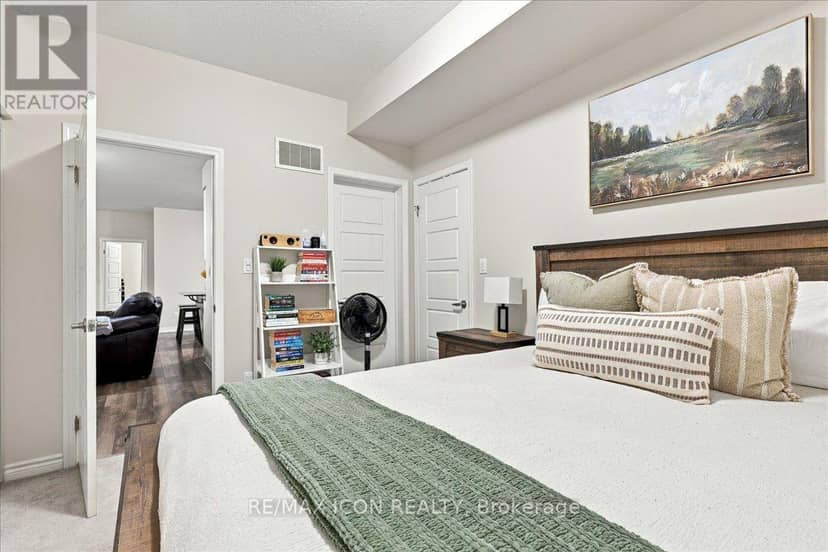 75 - 908 Apple Hill Lane, Kitchener, photo 7