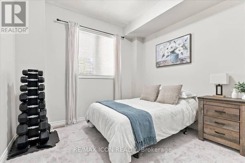 75 - 908 Apple Hill Lane — photo 9 of 15