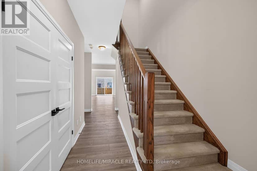 38 Jayla Lane — photo 9 of 40