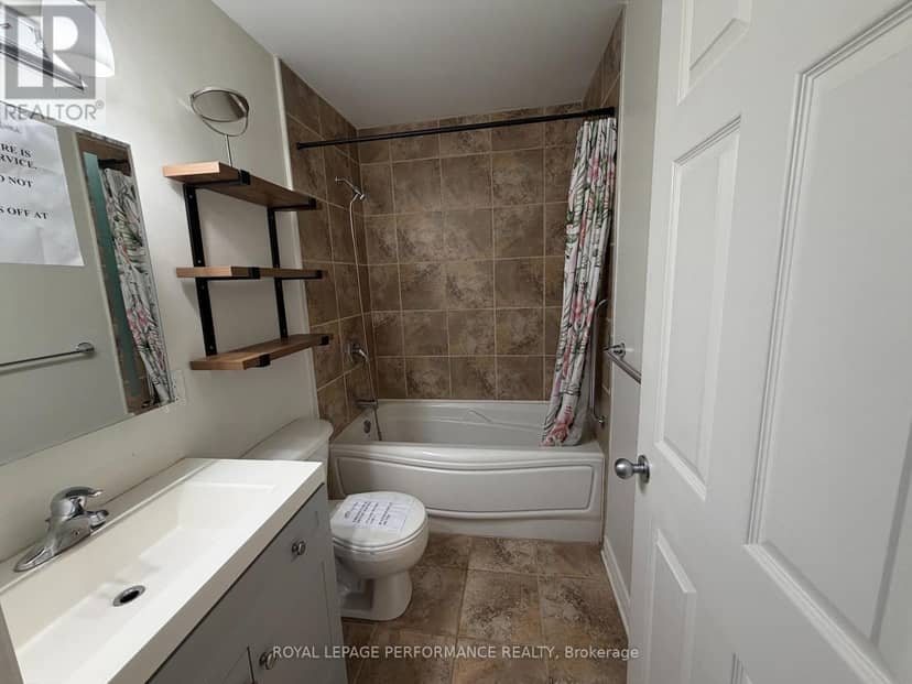 22 - 1250 McWatters Road — photo 27 of 40