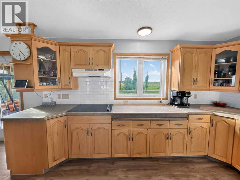 18142 Township Road 1102, High Level, photo 5