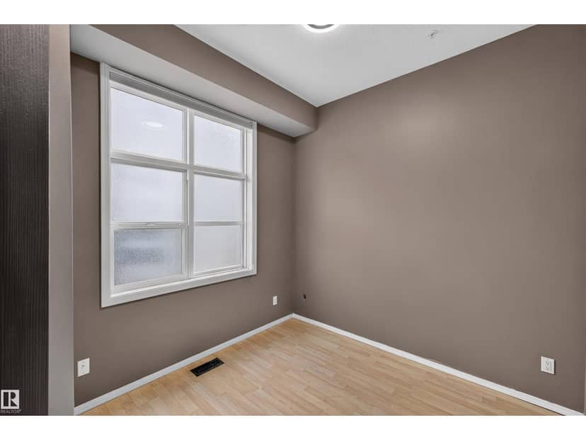 #412 9503 101 AV NW — photo 15 of 40
