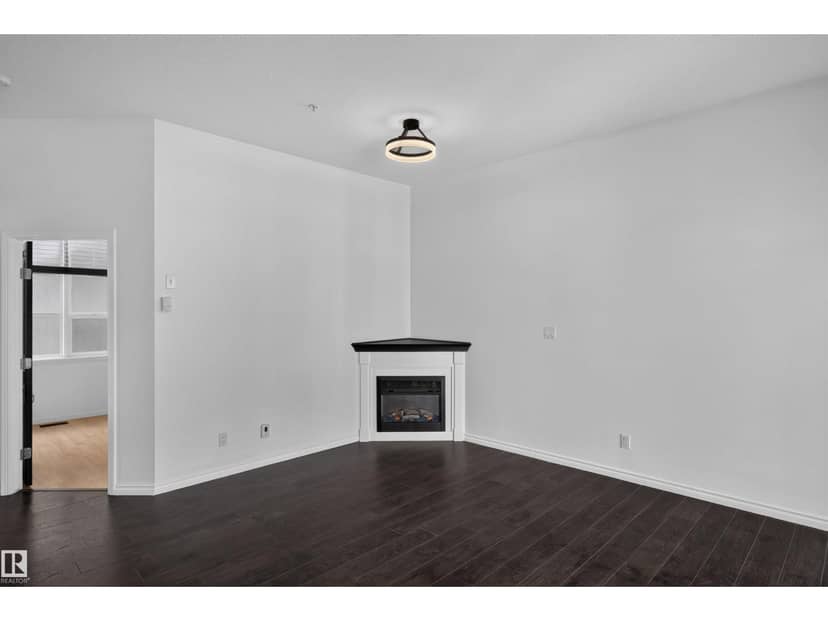 #412 9503 101 AV NW — photo 13 of 40