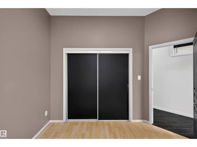 #412 9503 101 AV NW — photo 16 of 40