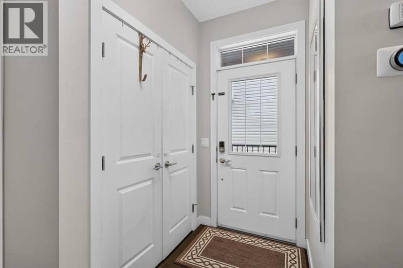45 Saddlestone Drive NE, Calgary, photo 2