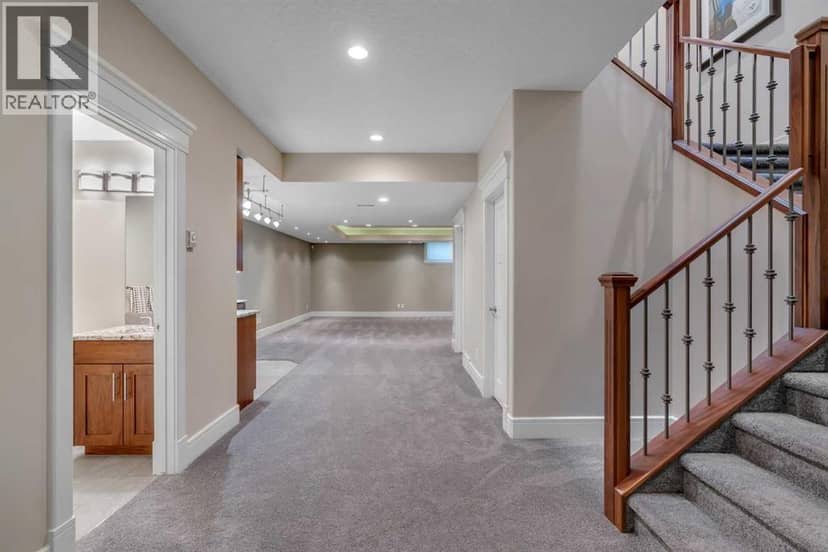 2532 20 Street SW — photo 37 of 40