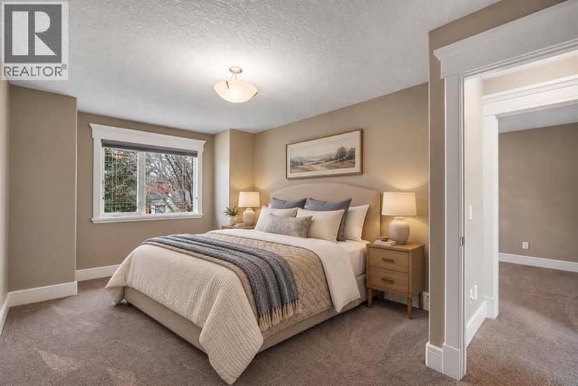 2532 20 Street SW — photo 33 of 40
