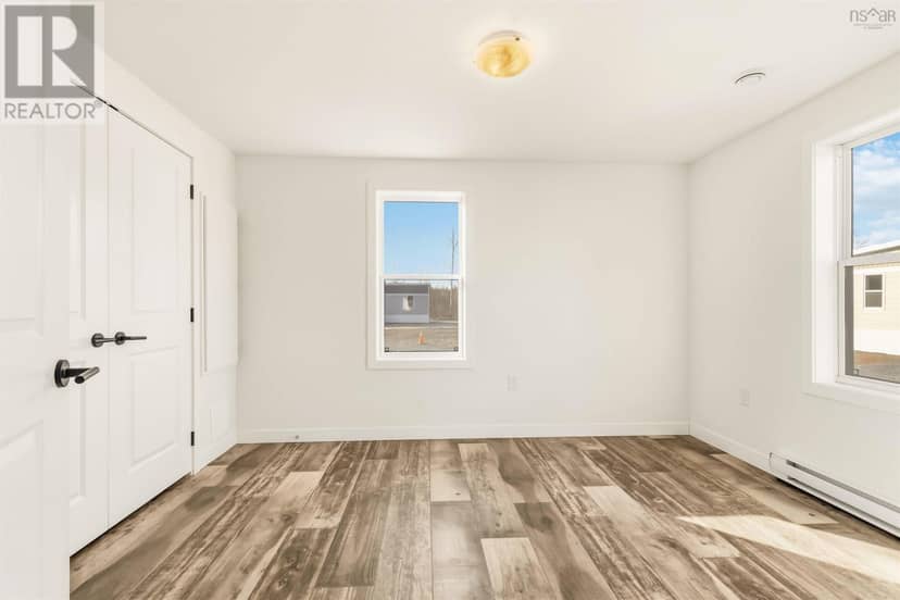 8 Pebble Lane — photo 28 of 34