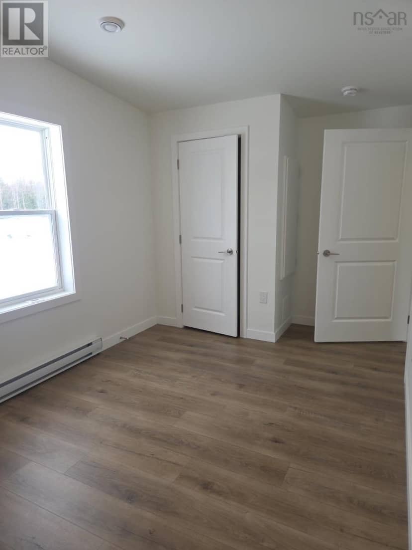9 Pebble Lane — photo 19 of 23