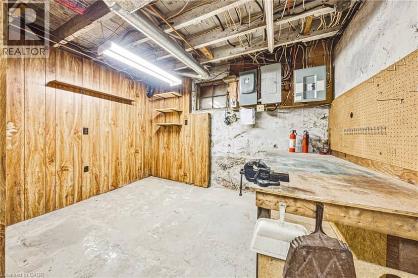950 HAMILTON Street — photo 20 of 33