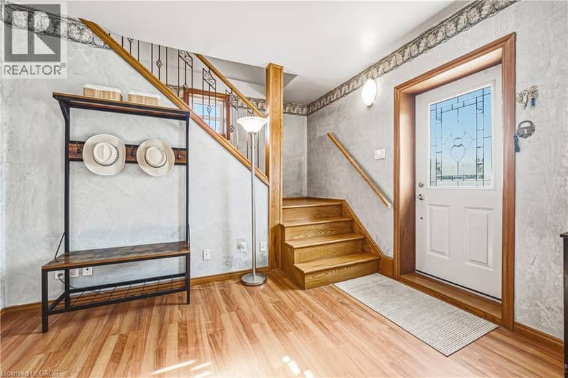950 HAMILTON Street, Cambridge, photo 3