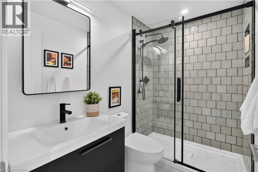 7 BRIAR Lane — photo 27 of 40