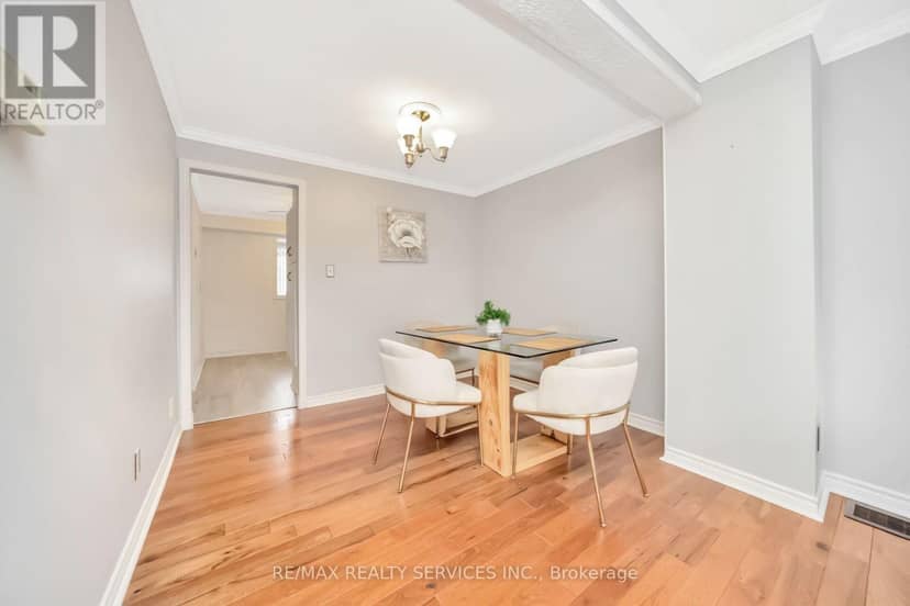 68 - 68 Baronwood Court — photo 13 of 40