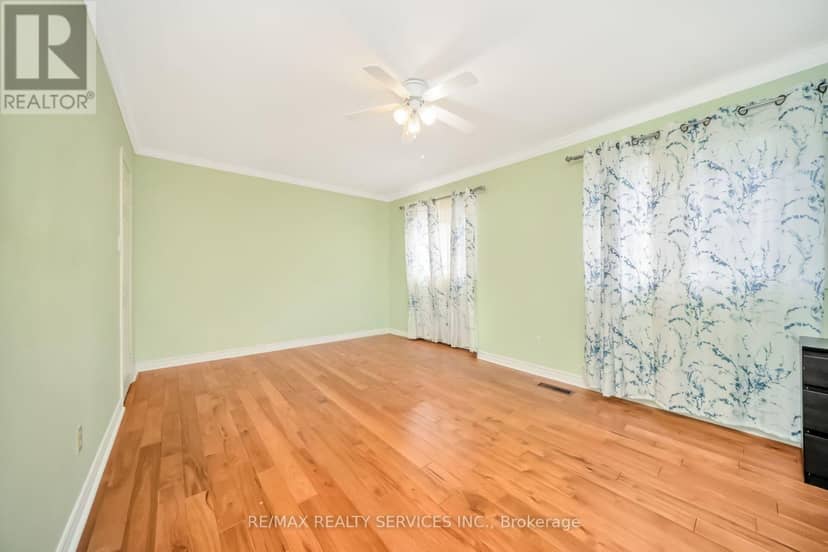 68 - 68 Baronwood Court — photo 19 of 40