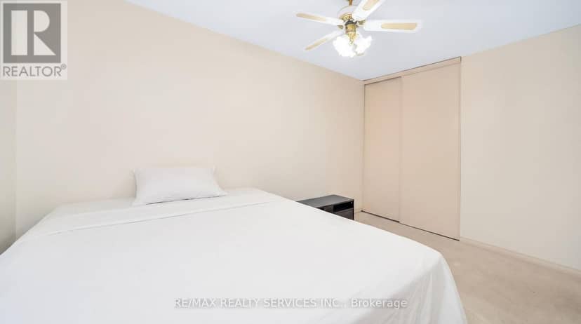 68 - 68 Baronwood Court — photo 26 of 40