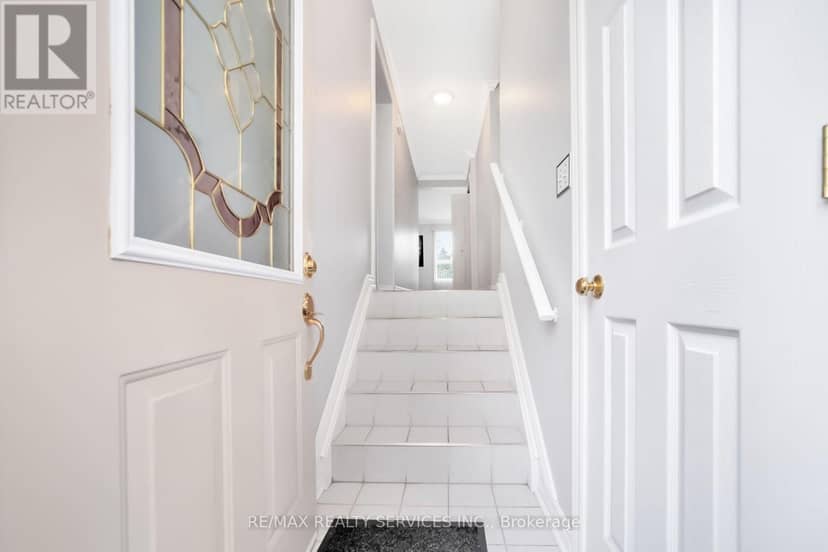 68 - 68 Baronwood Court, Brampton, photo 6