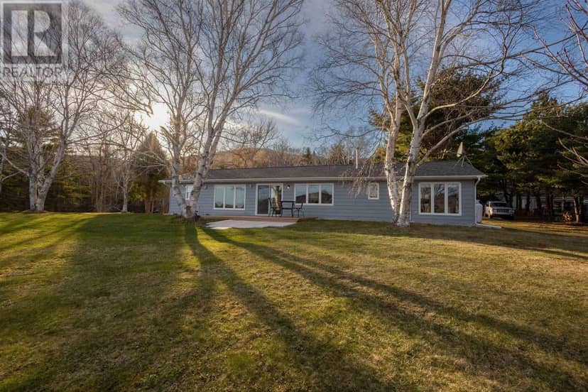 378 Stewart Road — photo 2 of 39