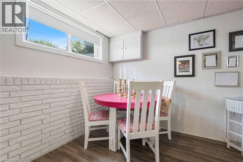 23 HOMEWOOD Avenue — photo 18 of 31